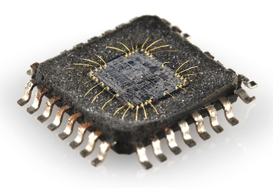 Semiconductor IC packaging components